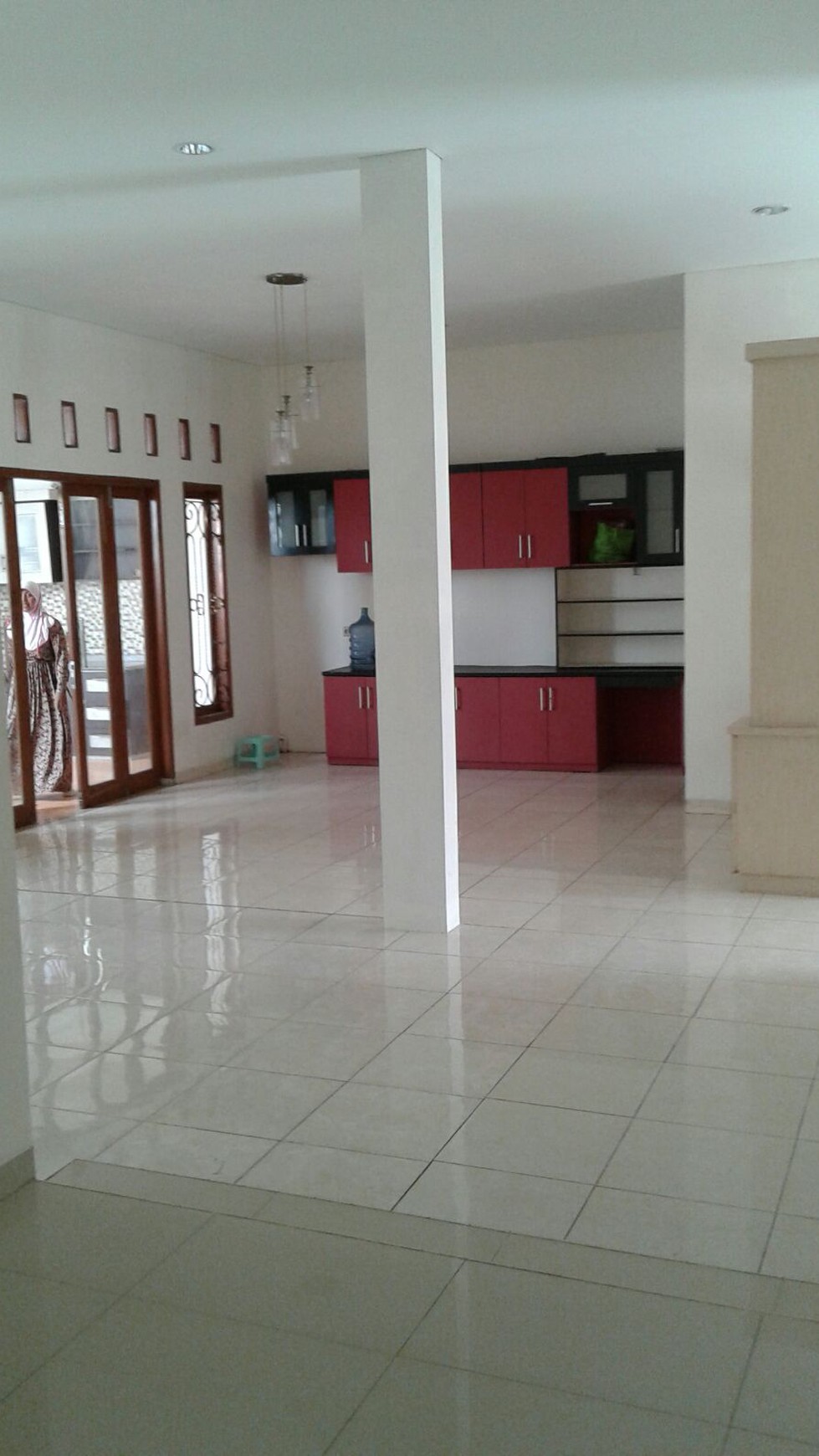 Rumah siap huni di Serpong