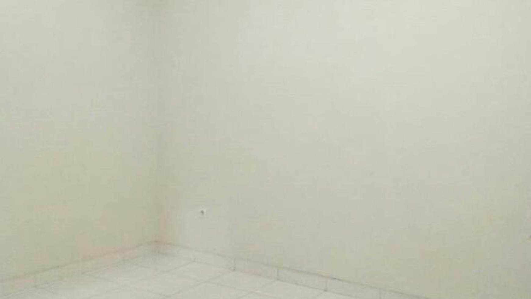 Disewakan rumah bagus, bersih dikemang, jaksel