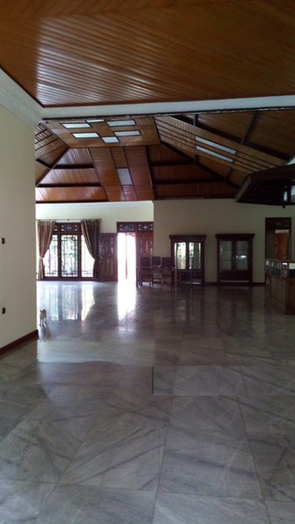 Disewakan rumah di jl benda atas, cilandak, jaksel