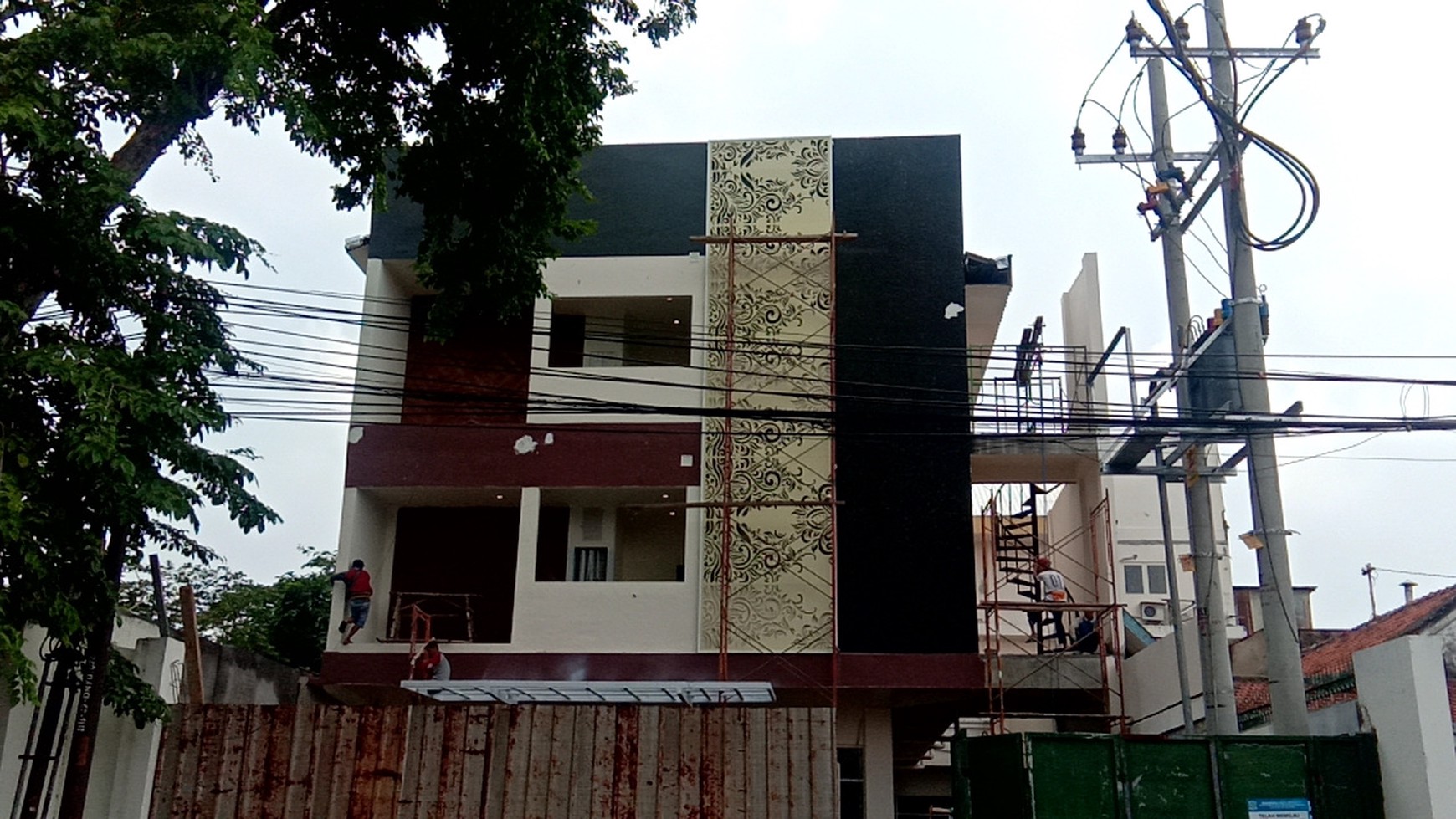 Ruko Dinoyo Keputran Surabaya