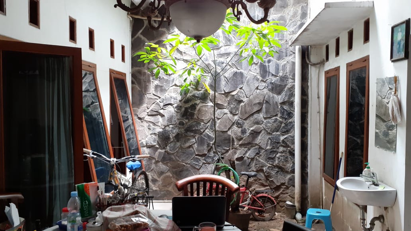 Rumah Siap Huni, Dalam Komplek, dan Hunian Asri @Villa Dago Tol, Ciputat