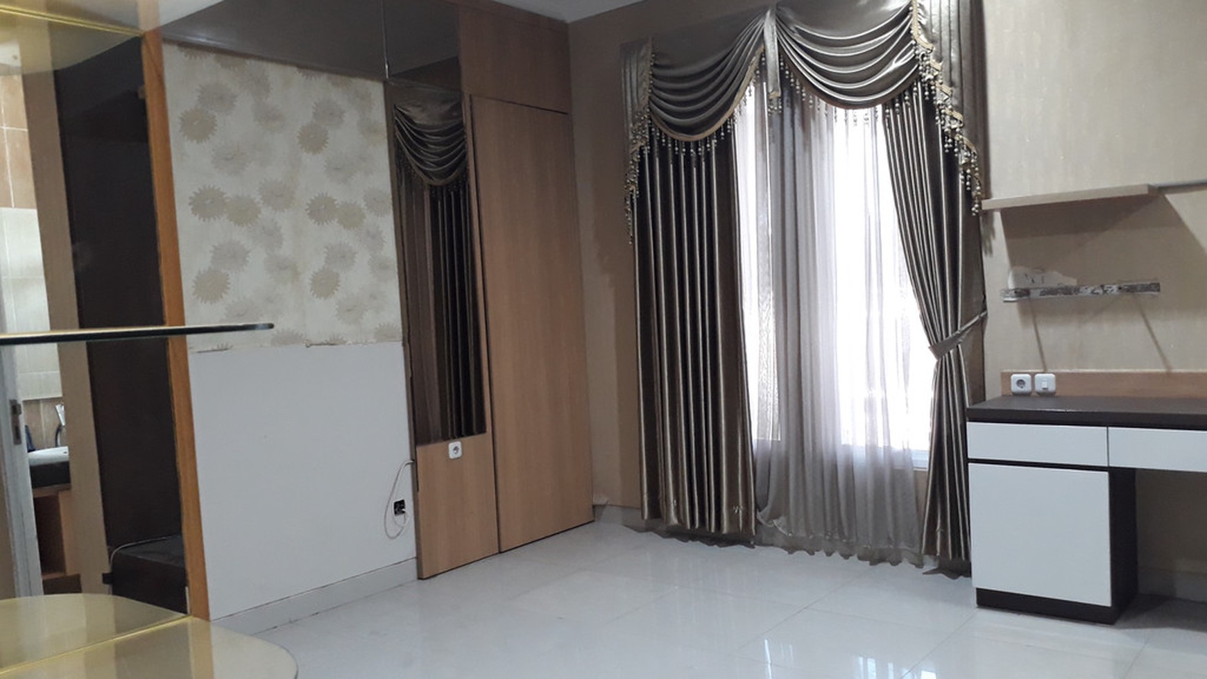 Di jual rumah nyaman dalam cluster Grand Wisata, Bekasi