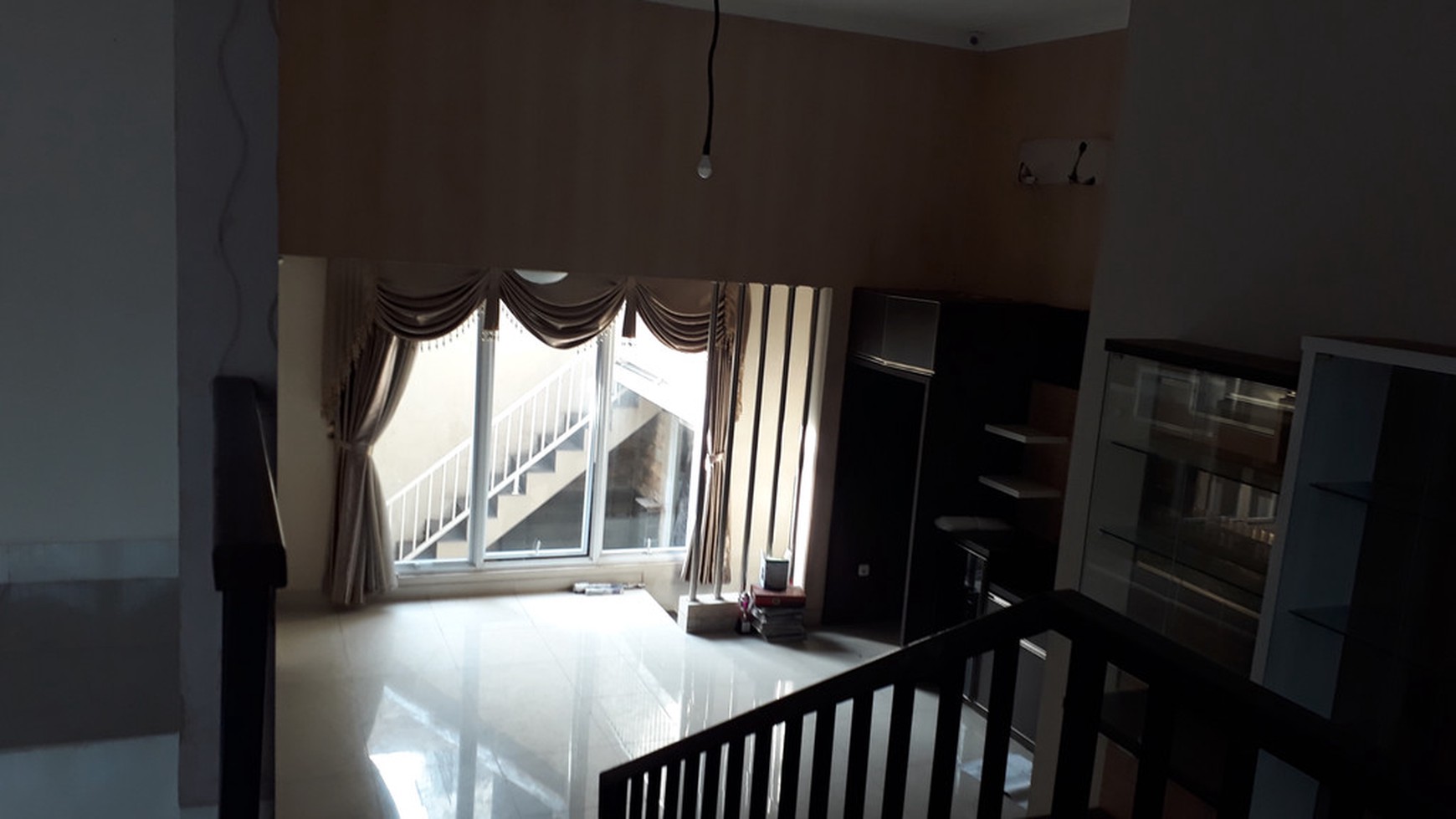 Di jual rumah nyaman dalam cluster Grand Wisata, Bekasi