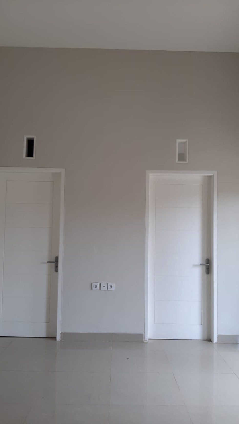 Rumah cantik  Harga Bersahabat di Cluster  Annysah Residence