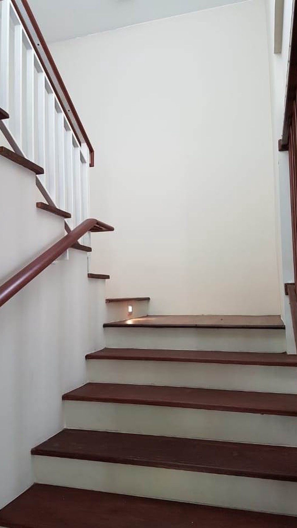 Rumah Bagus,siap huni di Bintaro Jaya 9