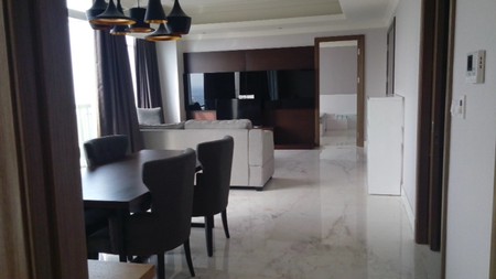 Apartemen Mewah Botanica Simprug 2+1 Bedrooms