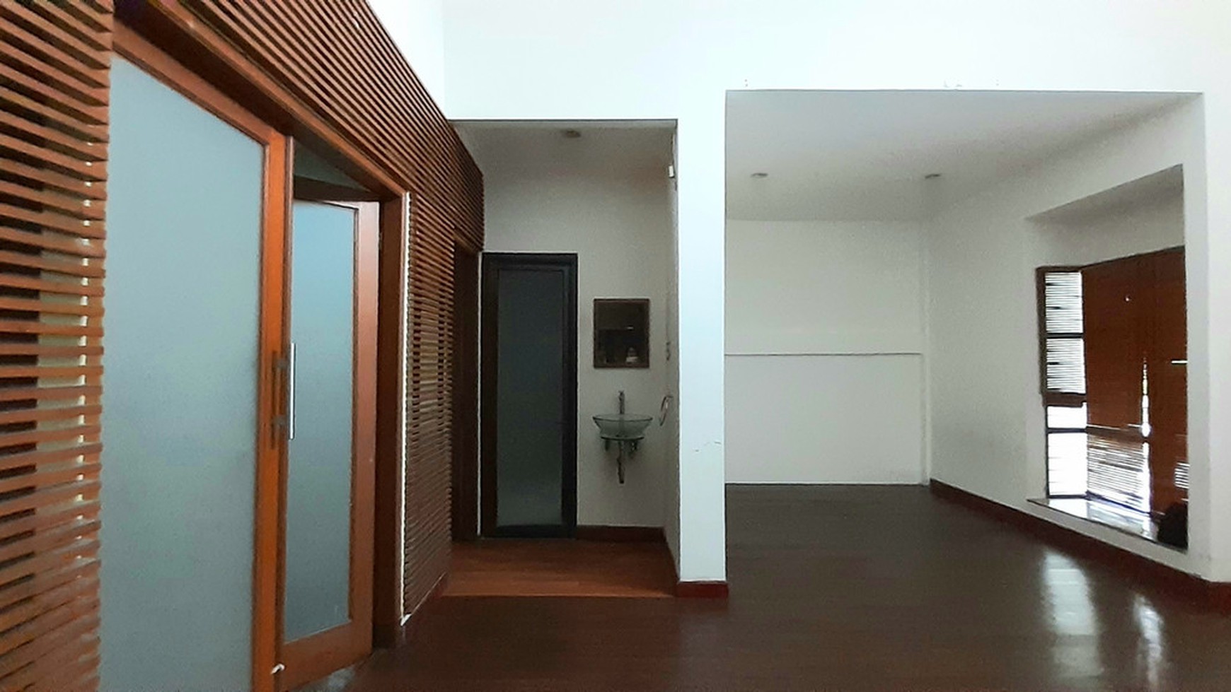 Rumah Cantiq Minimalis siap huni di Bintaro jaya Luas 108m Harga 1.95M nego sampai DEAL