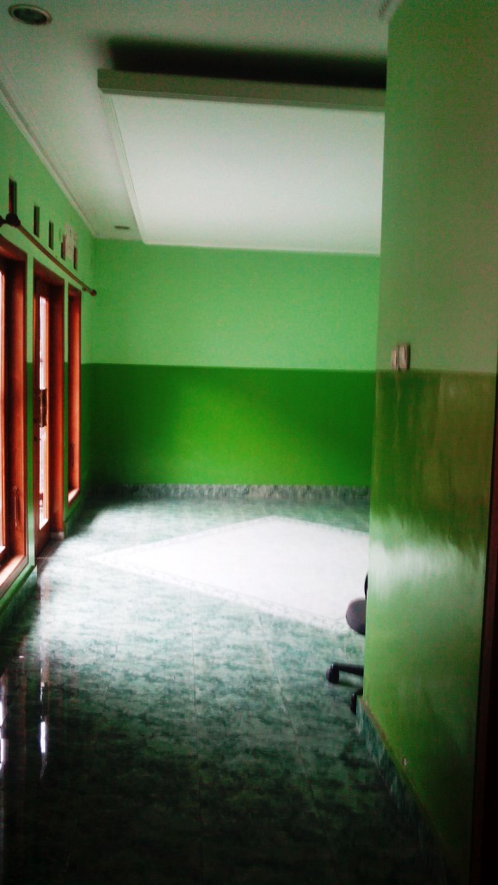 HOT SALE !!! Rumah Siap Huni, Hunian Nyaman dan Asri @Bintaro