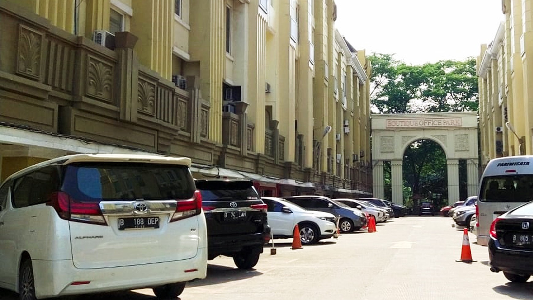 Dijual 3 Ruko Gandeng Office Park Boutique Kemayoran Jakarta Pusat