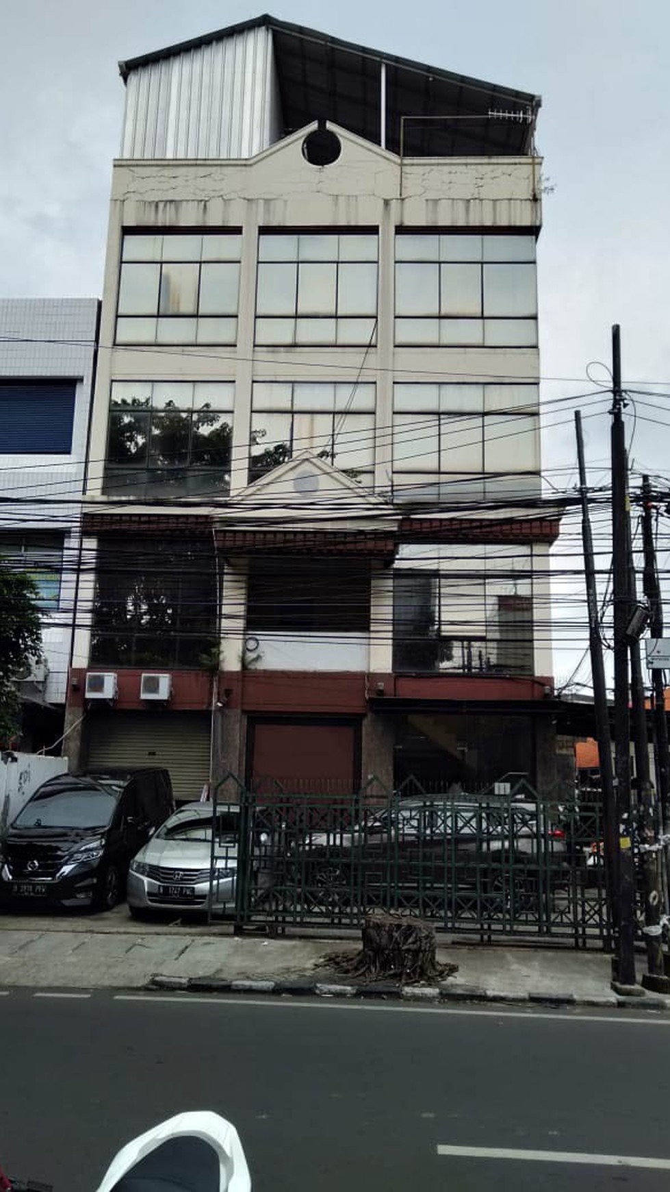 [ Ruko Disewa Graha Anugerah Kartini, 5 lantai, Luas 285m2 ]