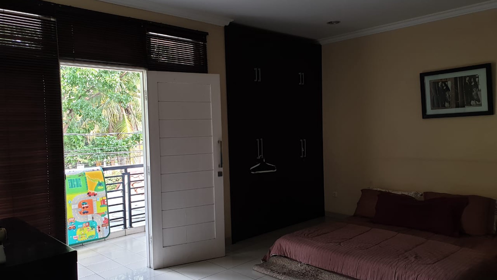 Rumah siap huni ,lokasi oke,bagus di Bintaro 6