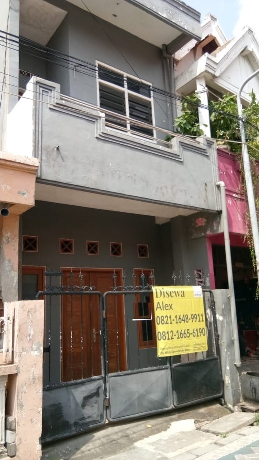 Rumah gubeng kertajaya 2 lantai SHM