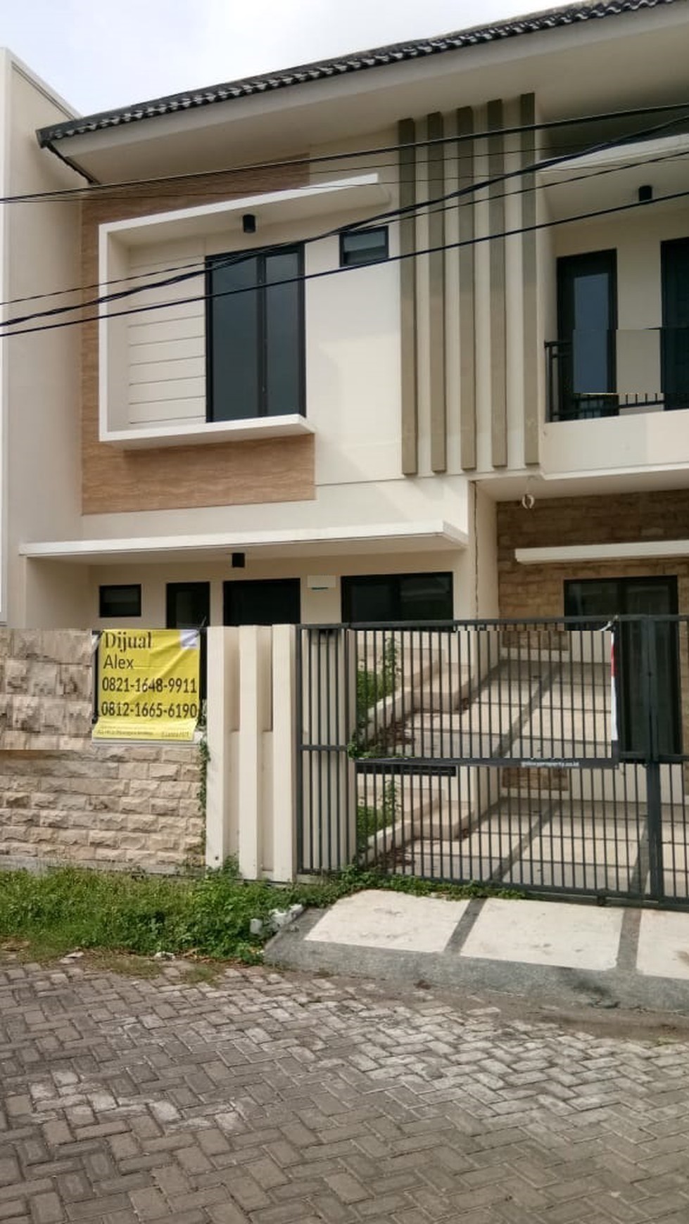 Rumah manyar tirtoyoso SHM