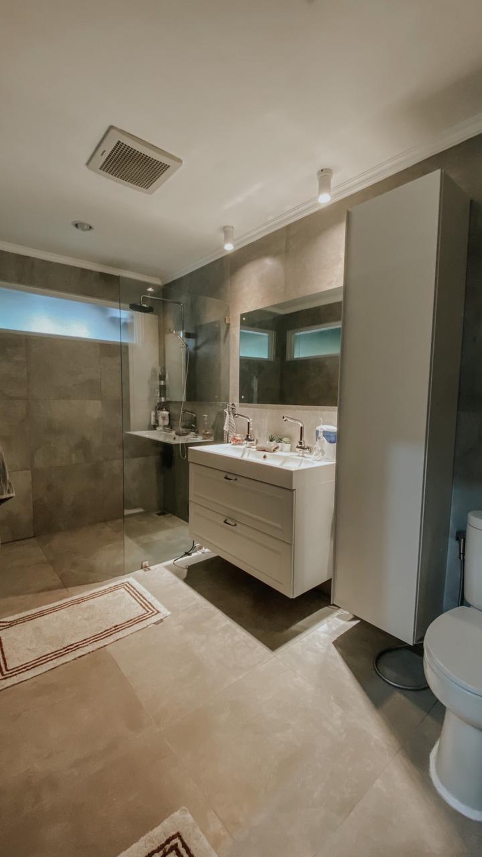 Rumah Bagus Di Emerald View, Bintaro Jaya