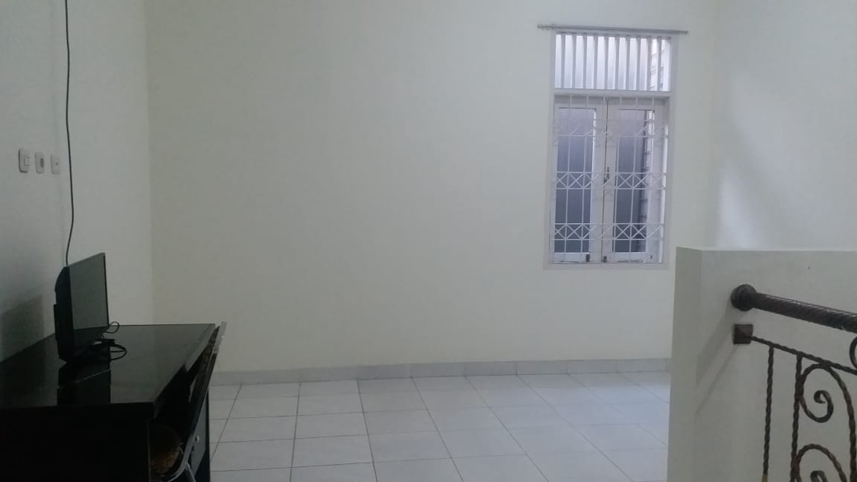 Dijual Rumah Di Gn. Davos Taman Bromo Lippo Karawaci Tangerang