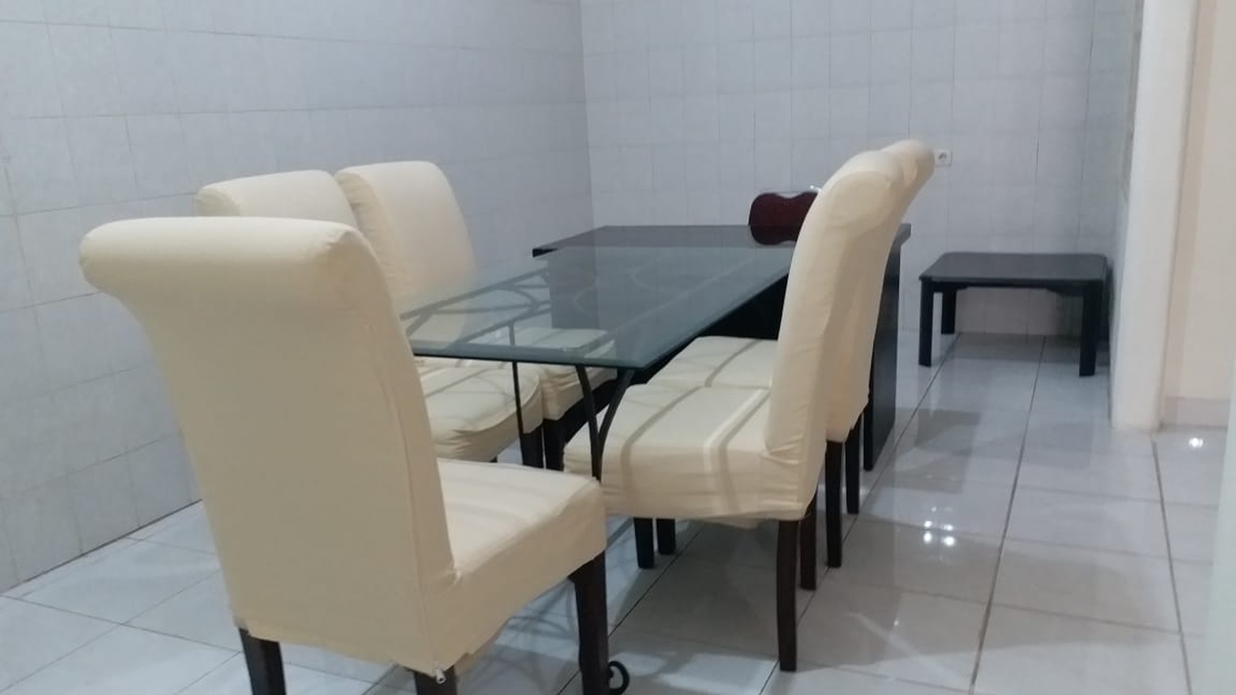 Dijual Rumah Di Gn. Davos Taman Bromo Lippo Karawaci Tangerang