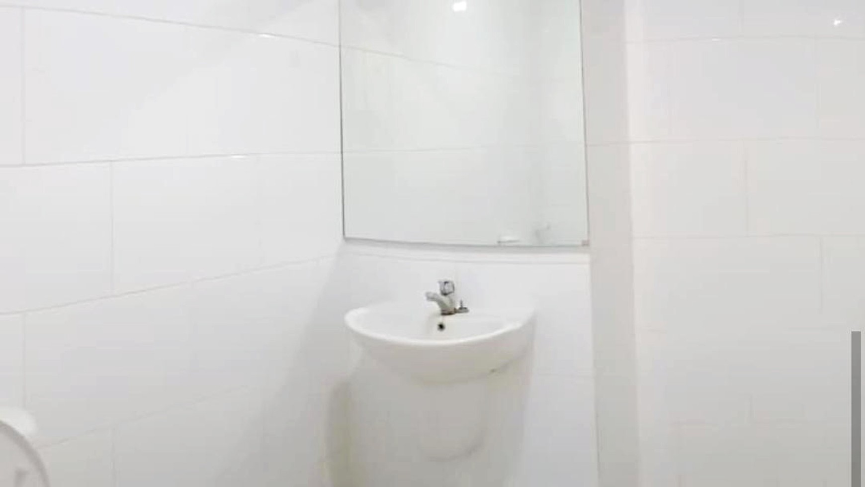 Apartemen di Waterplace, 2BR, Full Furnished, View City, Siap Huni - LIA -