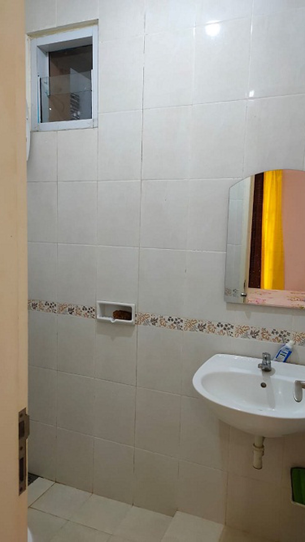 DiJual Rumah Bagus rapih di Alicante Gading serpong - Tangerang Selatan