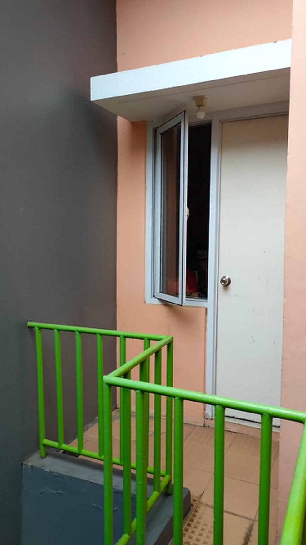 DiJual Rumah Bagus rapih di Alicante Gading serpong - Tangerang Selatan