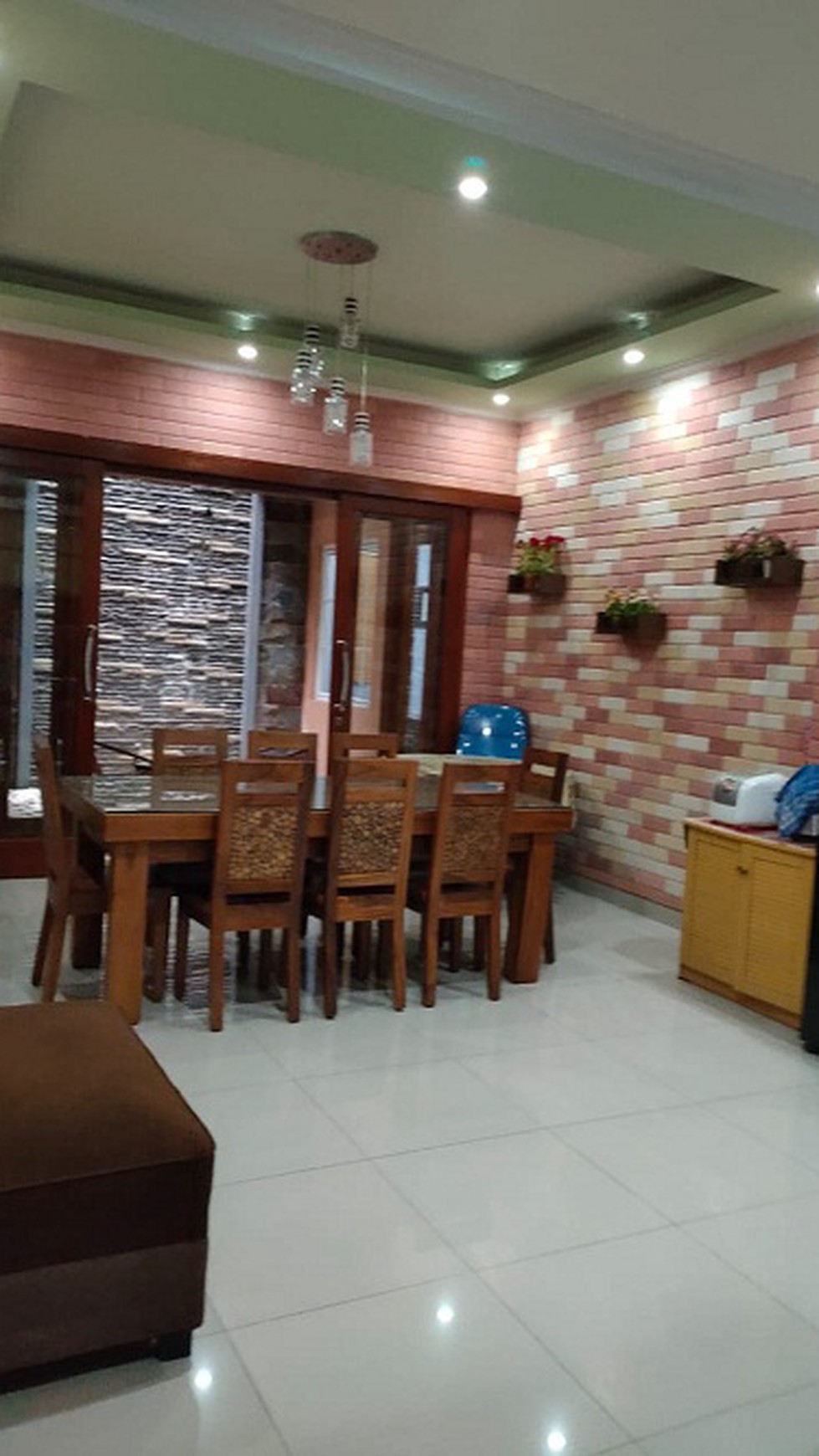 DiJual Rumah Bagus rapih di Alicante Gading serpong - Tangerang Selatan