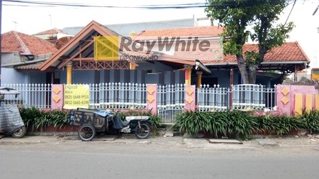 Rumah jalan kutisari 2 lantai