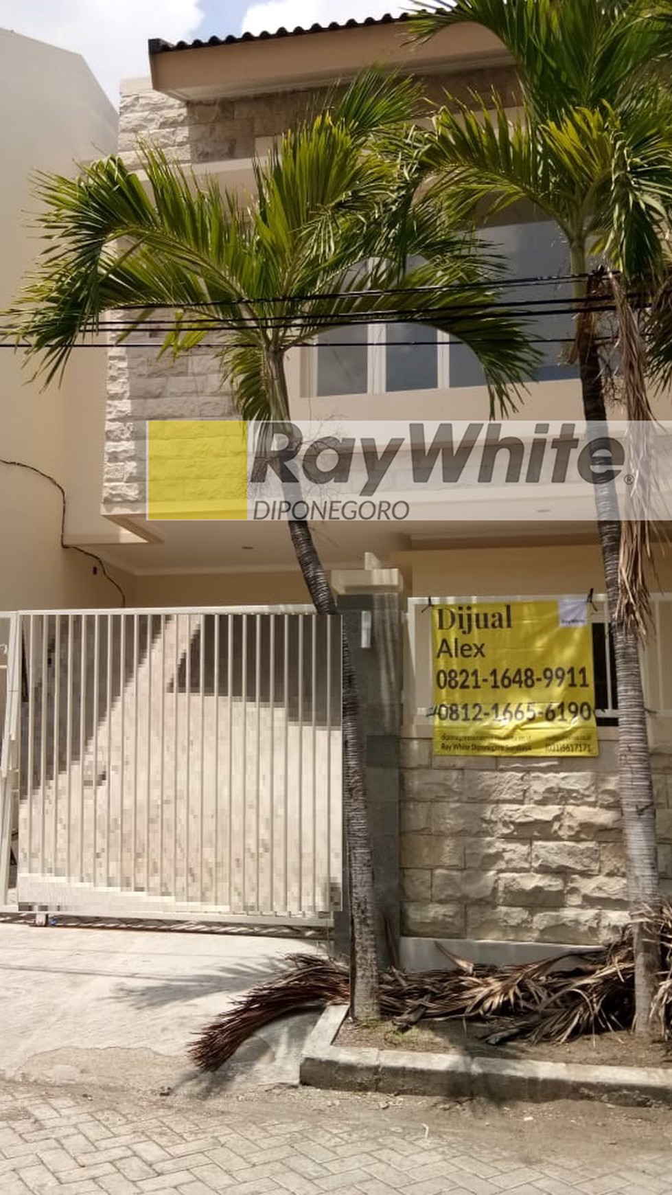 Rumah jalan manyar tirtosari ciamik siap huni