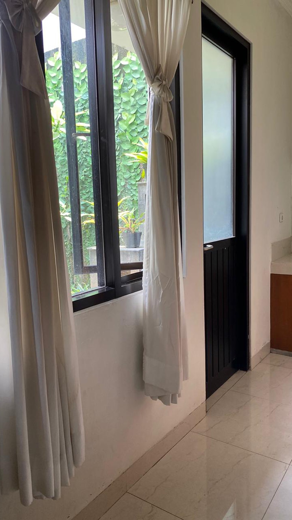 Rumah MEWAH, Cluster Premium Bintaro Jaya, dan Hunian Asri @Cikini, Bintaro