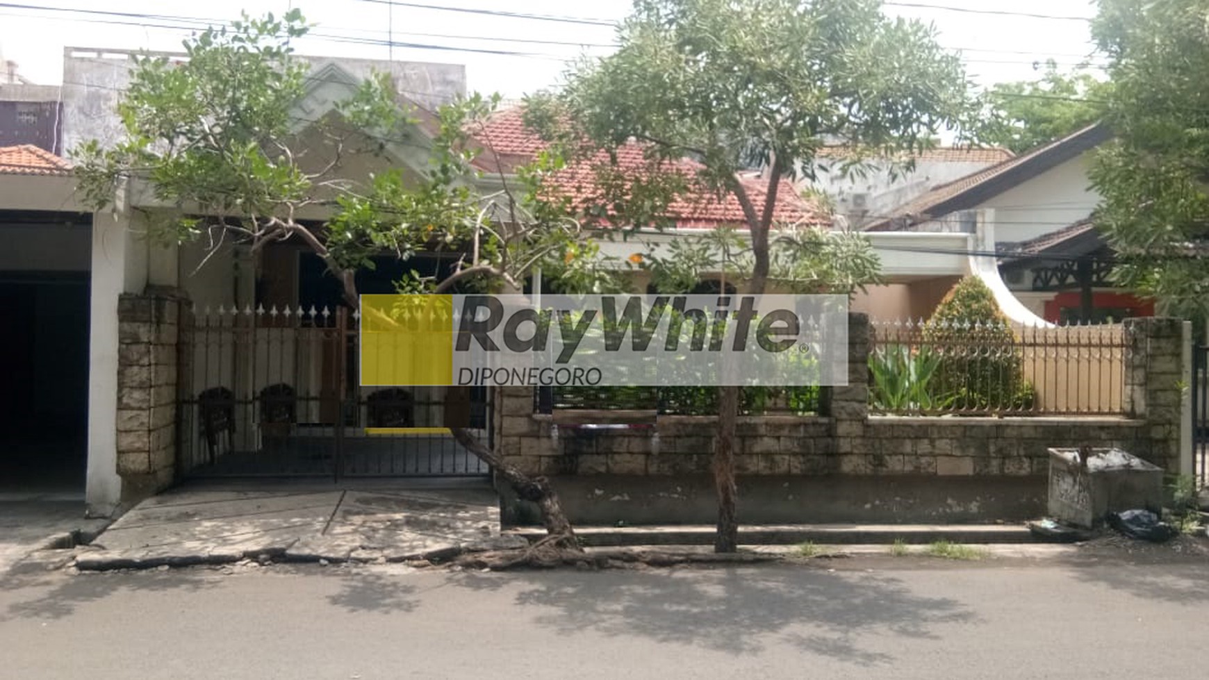 Rumah ngagel jaya utara 1.5 lantai