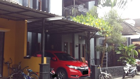 RUMAH MINIMALIS DI PERUM GRAHA BANYURADEN, DEKAT SMA 1 GAMPING