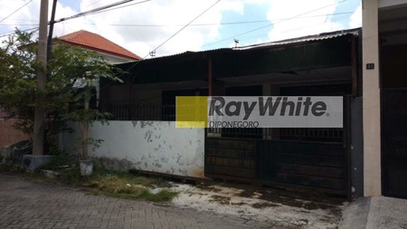 Rumah darmo baru barat SHM
