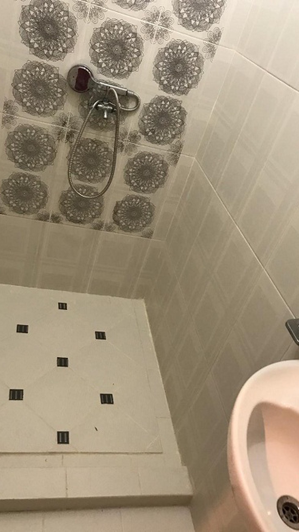 Dijual Townhouse di Taman Paris 1 - Lippo Karawaci Tangerang