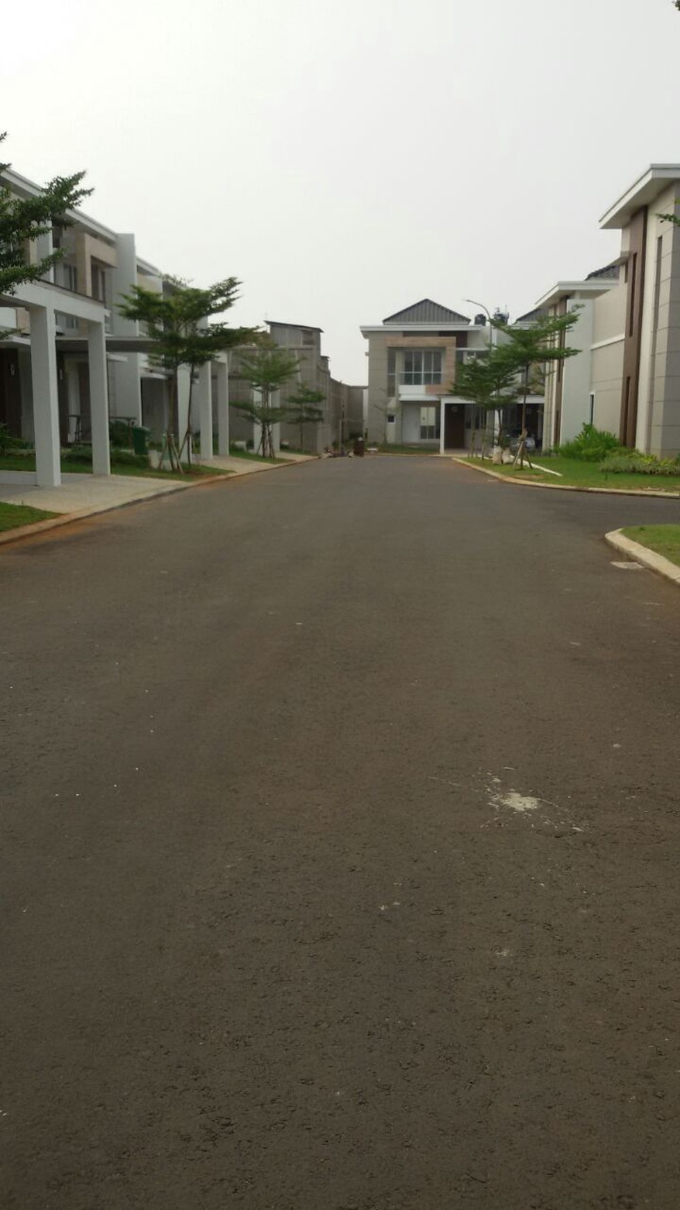 Rumah Siap Huni, Fasilitas Cluster Lengkap, dan Hunian Nyaman @River Valley, Lebak Bulus