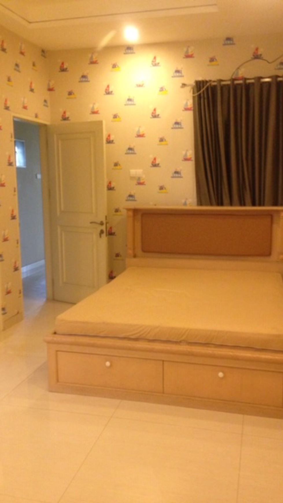 Rumah Gading Grande, Luas 8x20m2, Bagus, Rapi, Siap Huni