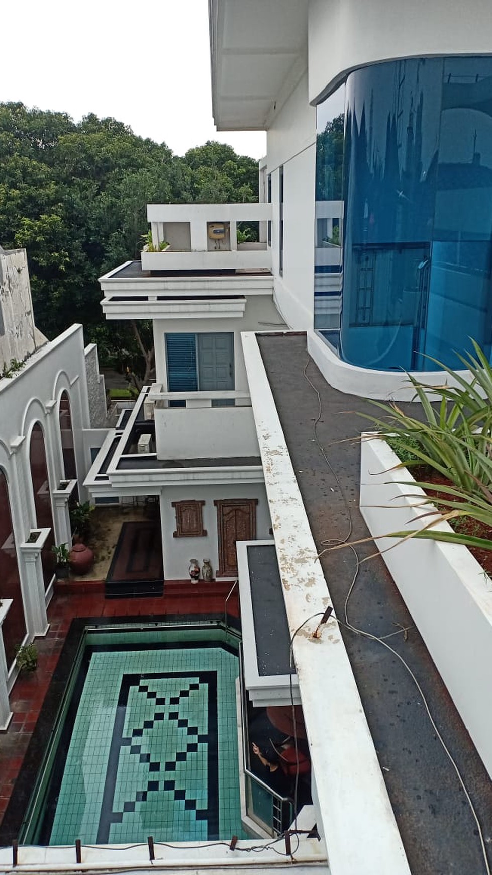 Rumah Bagus Di Kartika Utama, Pondok Indah, Jakarta Selatan