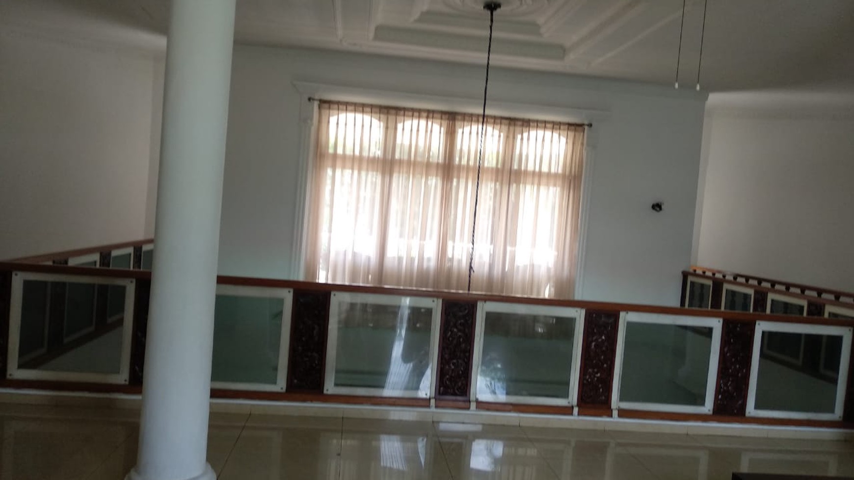 Disewakan rumah nyaman dan asri di pondok indah