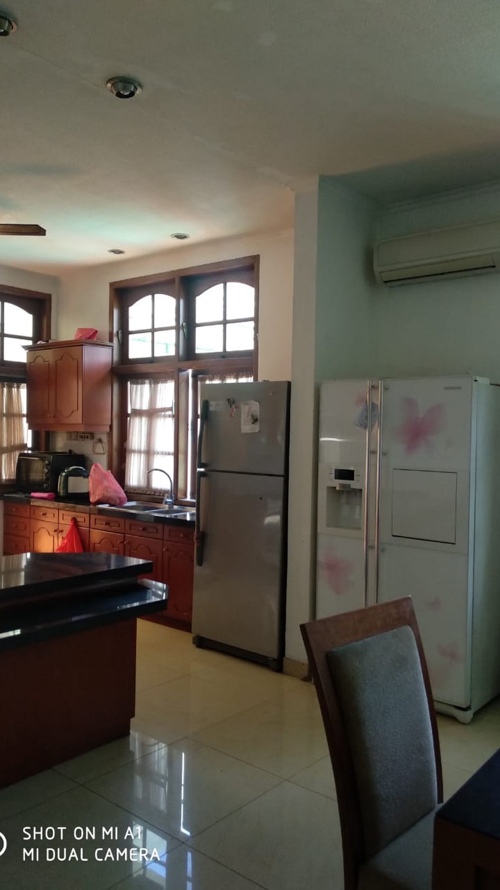 Disewakan rumah nyaman dan asri di pondok indah