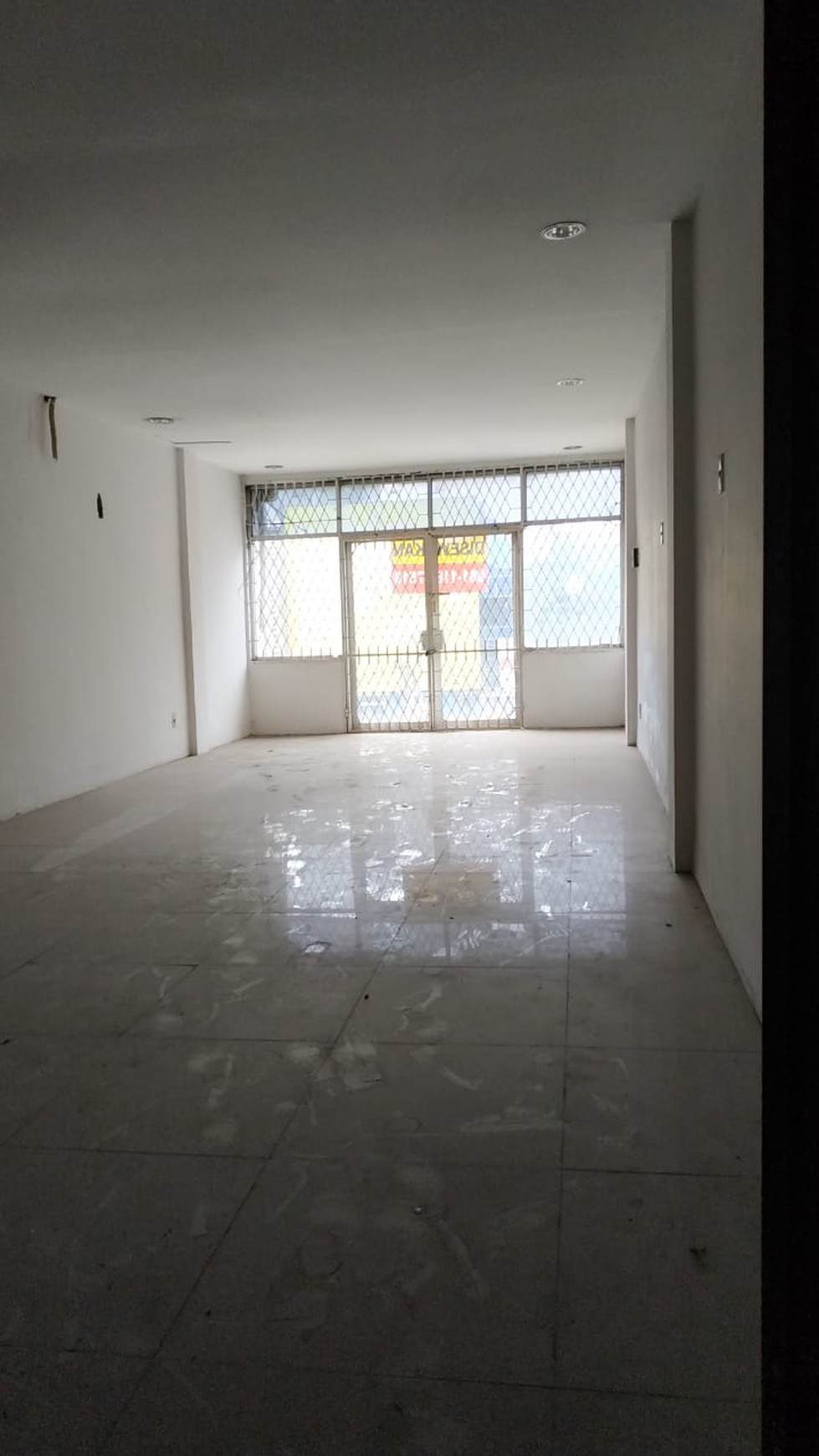 Disewakan ruko strategis jl iskandar muda, pondok indah. jaksel