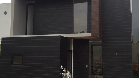 Rumah Minimalis, Konsep Baru dan Strategis @Cluster KIA Homy, Serua Indah