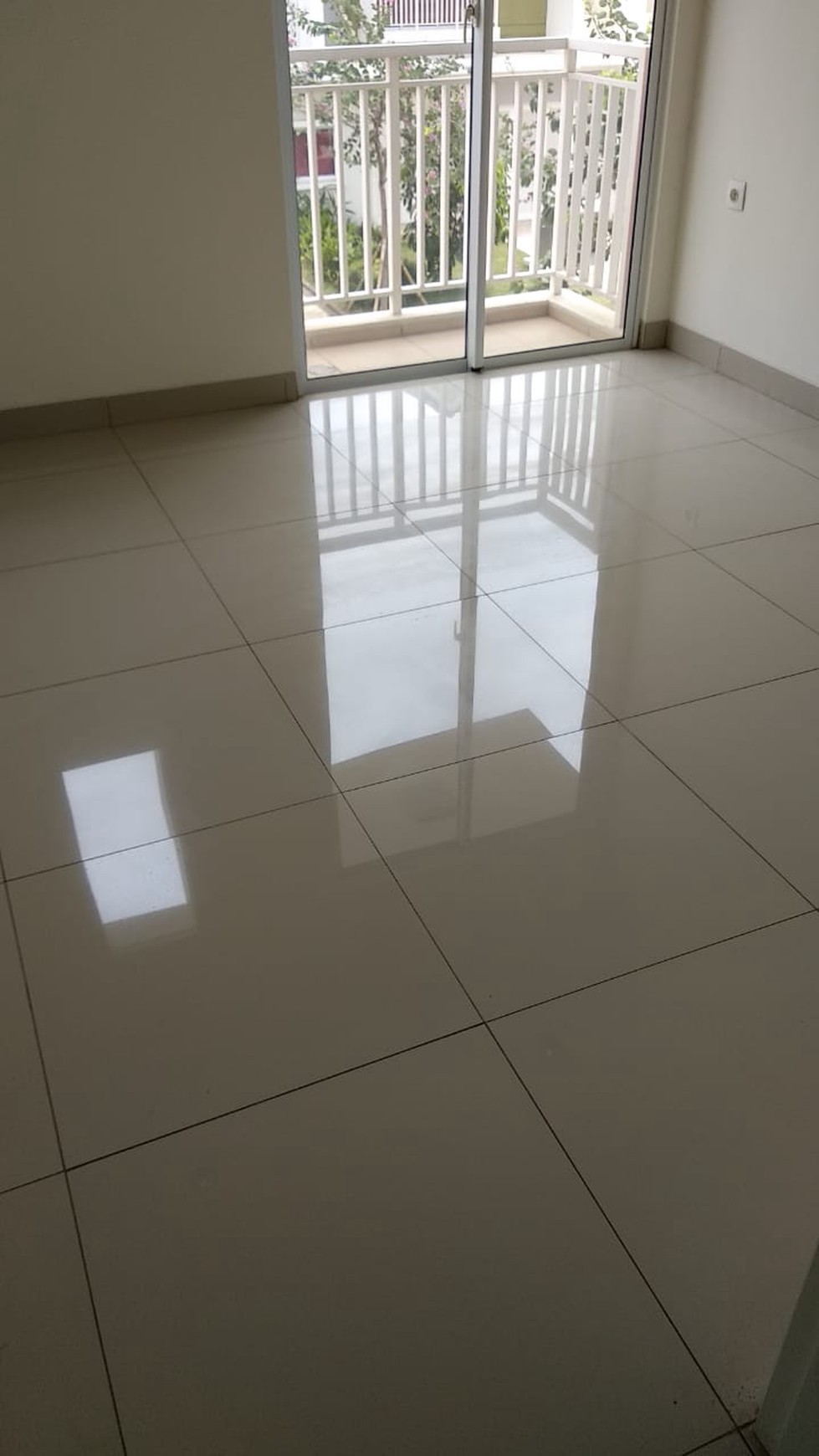 RUMAH BARU DI SUMMARECON BANDUNG. GEDEBAGE