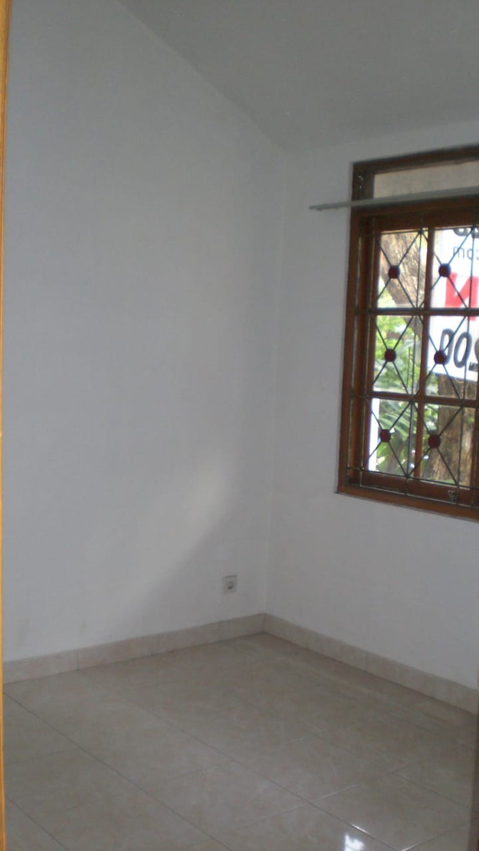 Dijual Rumah di Taman batu Jimbar - Lippo karawaci Tangerang