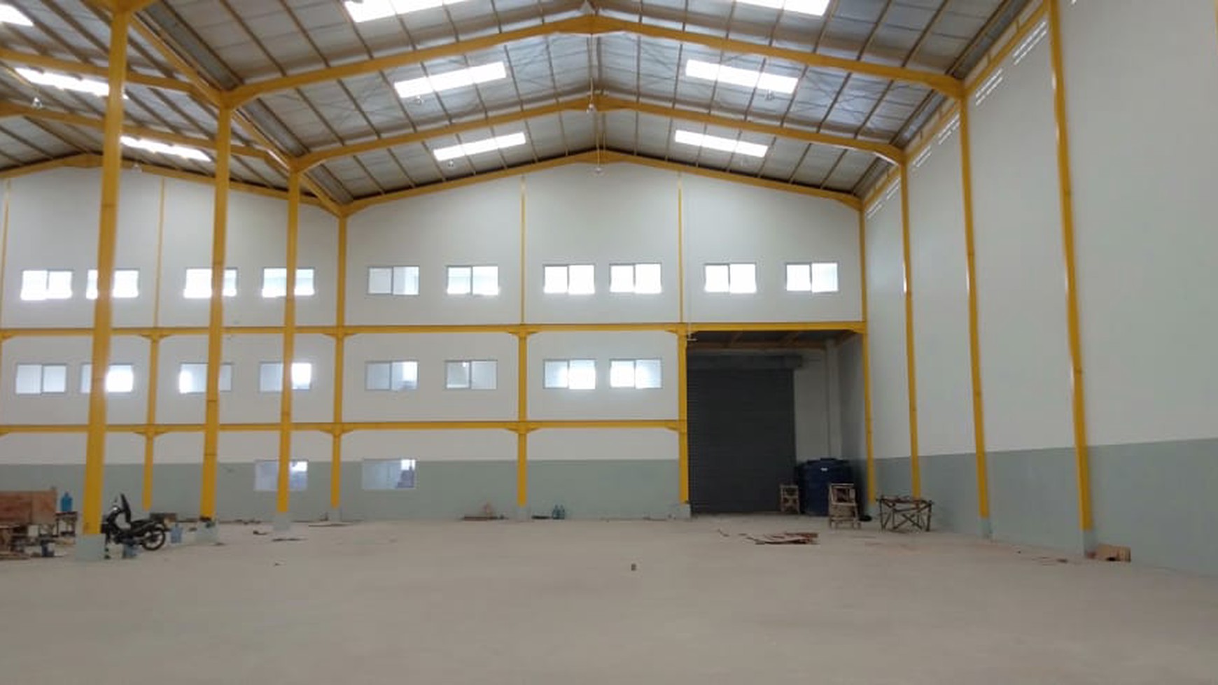 Disewakan Gudang + Exclusive Office 3 Lantai di Delta Silicon 8, Lippo Cikarang