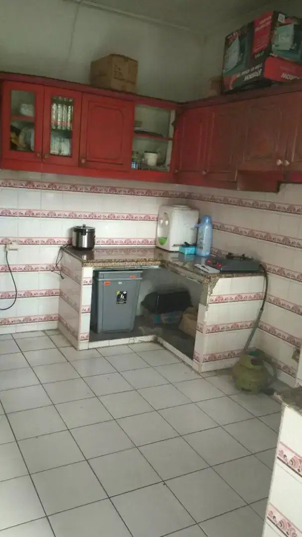 Rumah Hitung Tanah Di Cinere