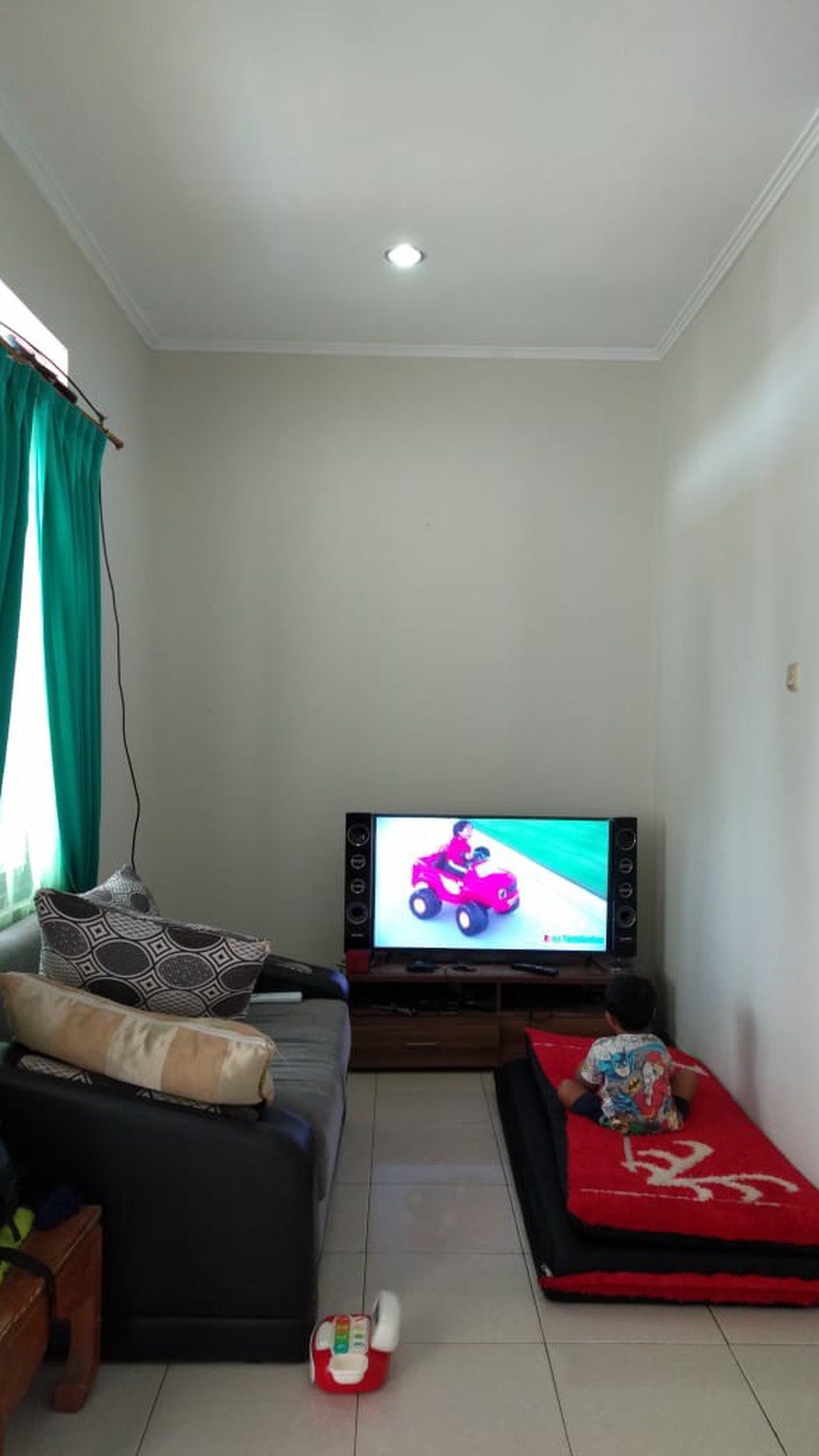 Rumah 2 Lantai di Perumahan Diamond Golden Cinere