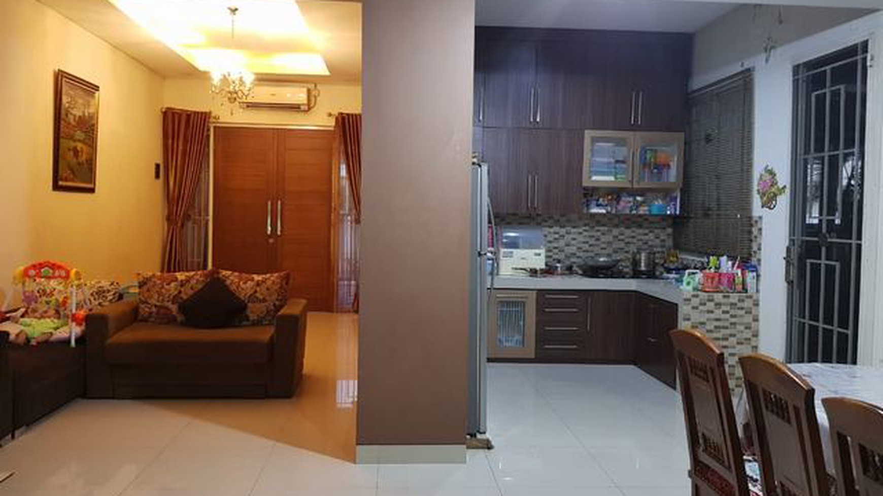 Dijual rumah di Jl. Savia Griya Loka BSD City, strategis, 5 menit ke Toll BSD, murah, siap huni.