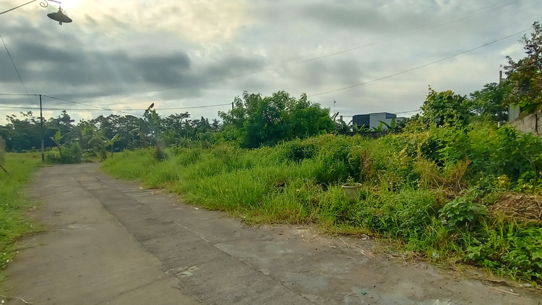 TANAH CUKUP LUAS DI JL KAPTEN HARYADI, DEKAT JL KALIURANG