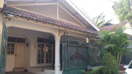 Rumah di Maleo sektor 9 Bintaro