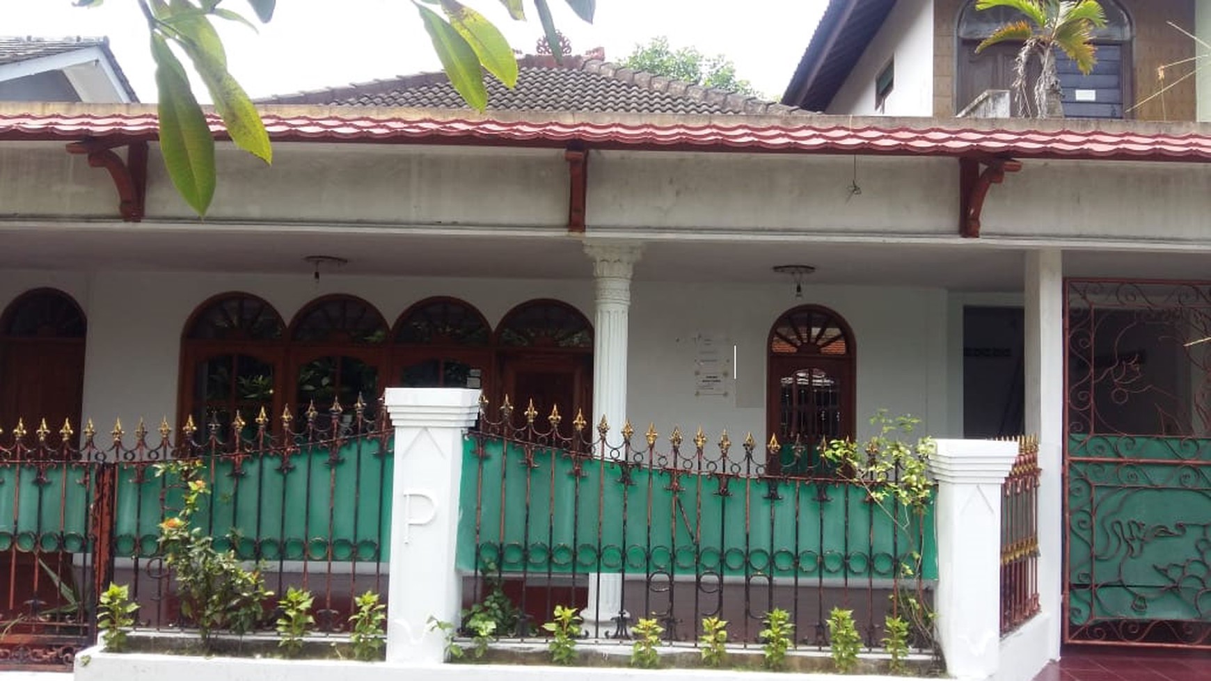 RUMAH CANTIK DI DALAM PERUM DEKAT JL WATES, KASIHAN, BANTUL