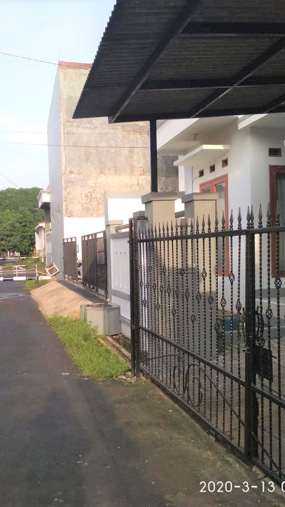 Rumah Siap Huni, Hunian Nyaman dan Asri @Komp Ciputat Baru