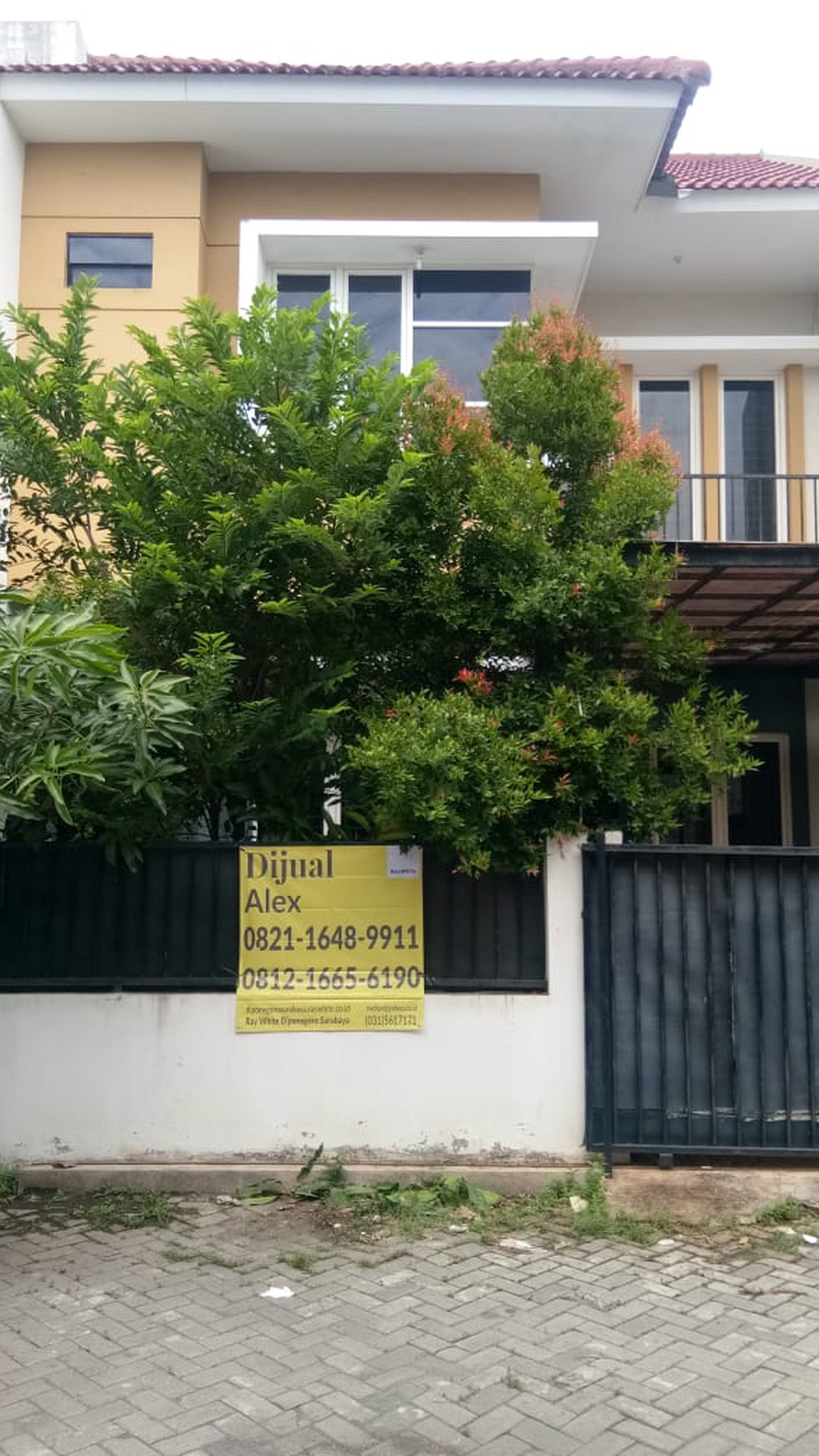 Rumah Mojo Kidul SHM 2 lantai