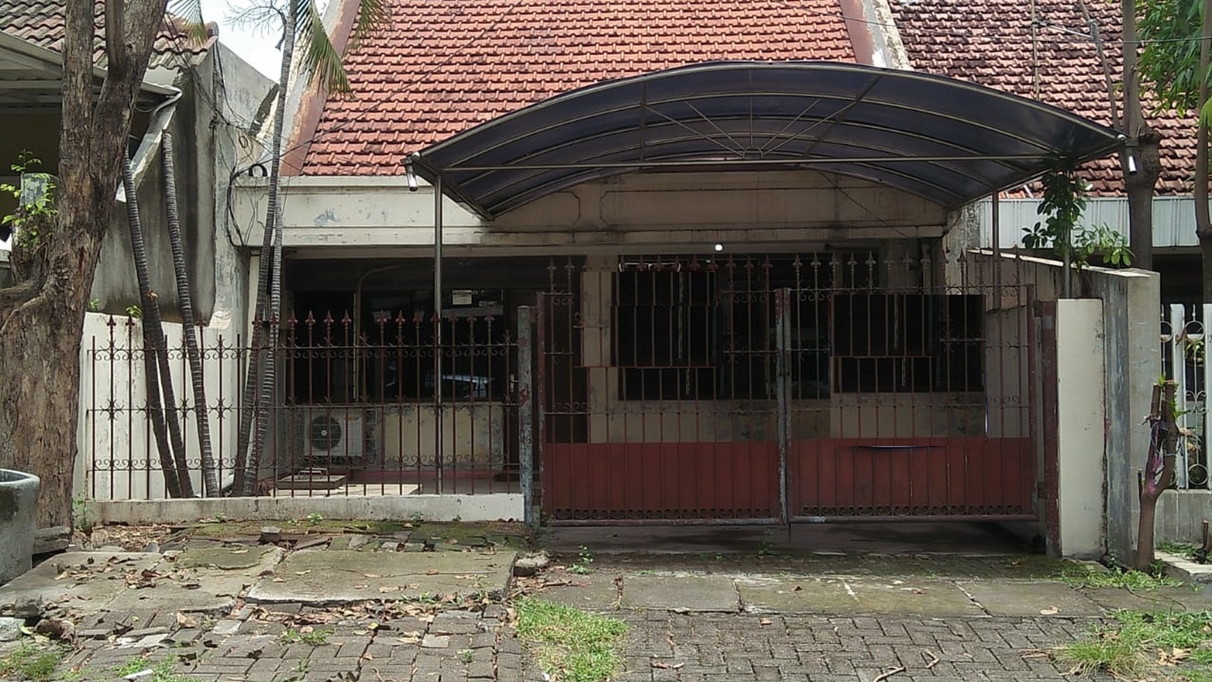 Rumah Perak Surabaya jalan teluk kumai